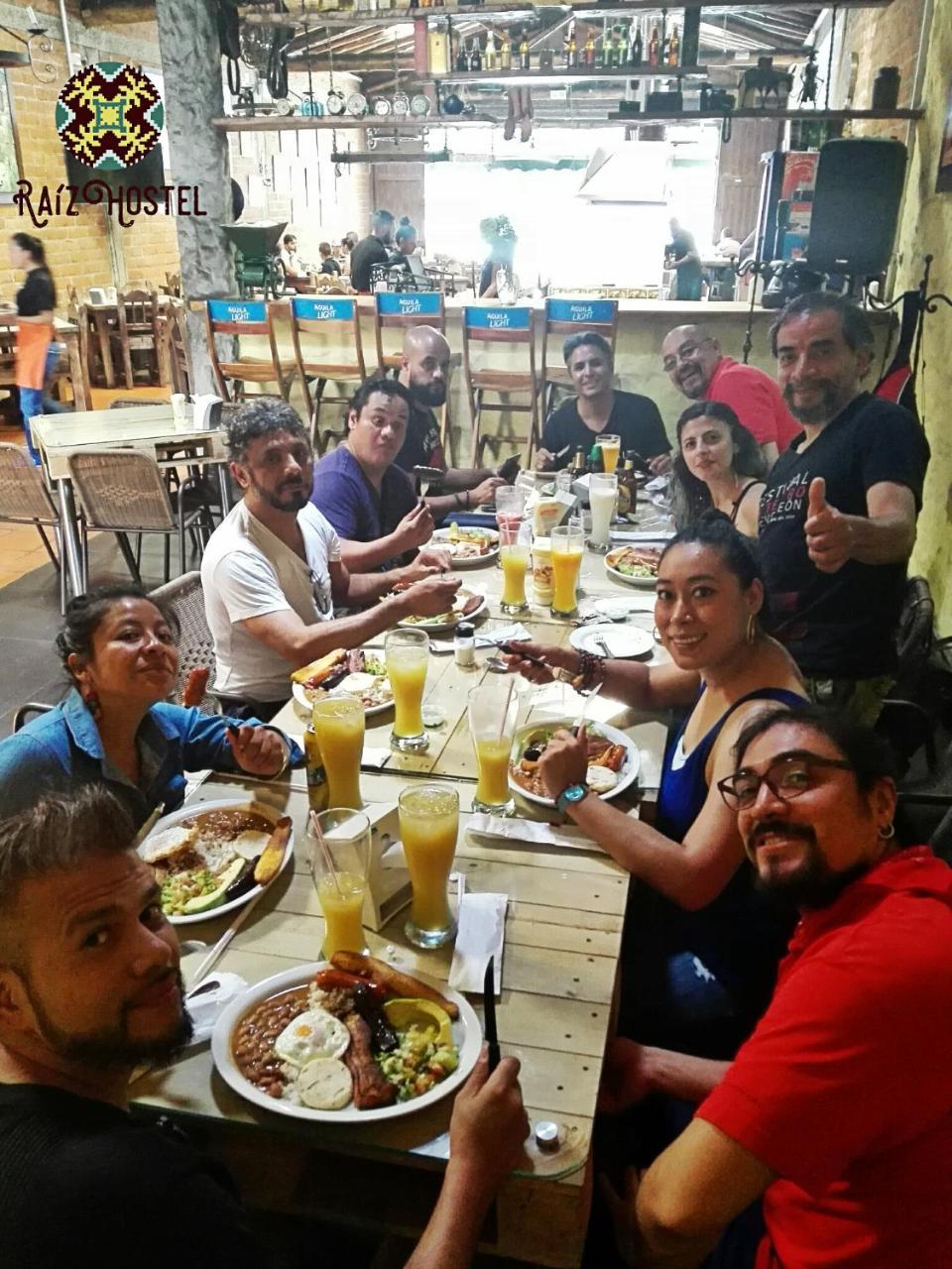 Raiz Hostel Medellin Ngoại thất bức ảnh